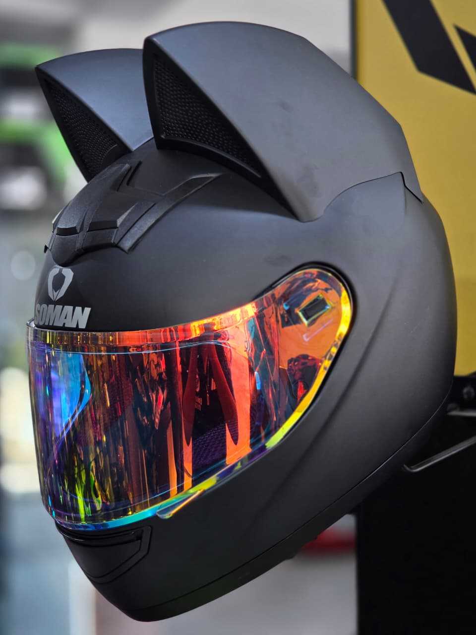 CASCO SOMAN GATO BLACK MATT VISOR IRIDIUM RED TALLA M