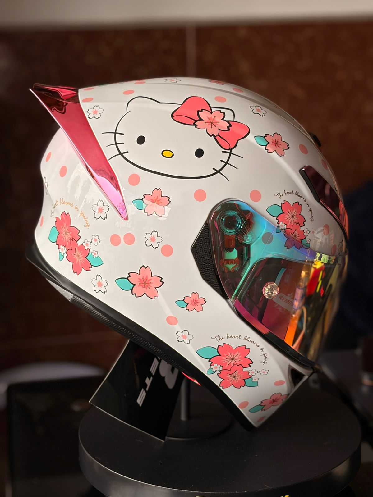 CASCO INTEGRAL BIHR HELLO KITTY TALLA M