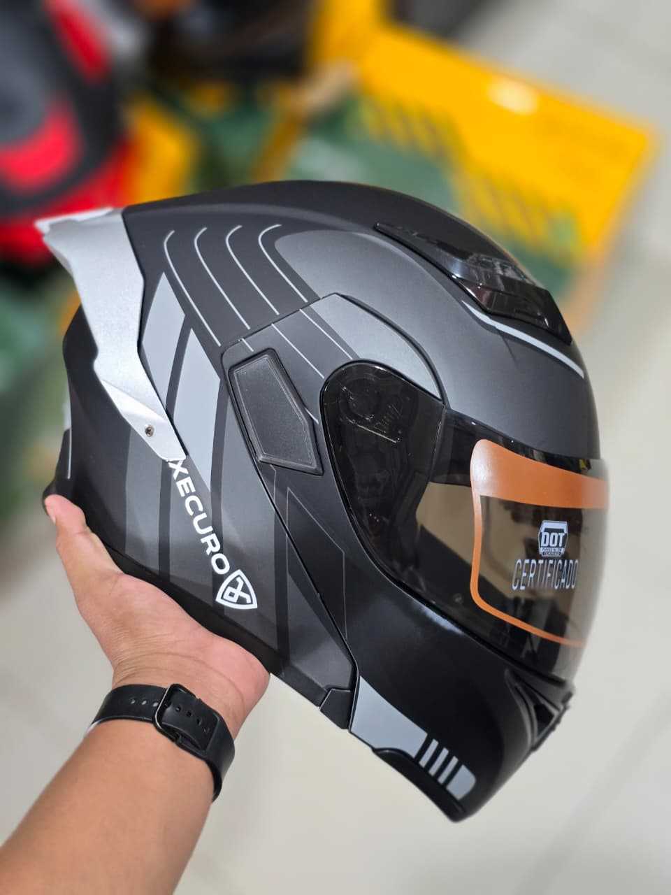 CASCO ABATIBLE XECURO ANFILE GRIS VISOR POLARIZADO TALLA M